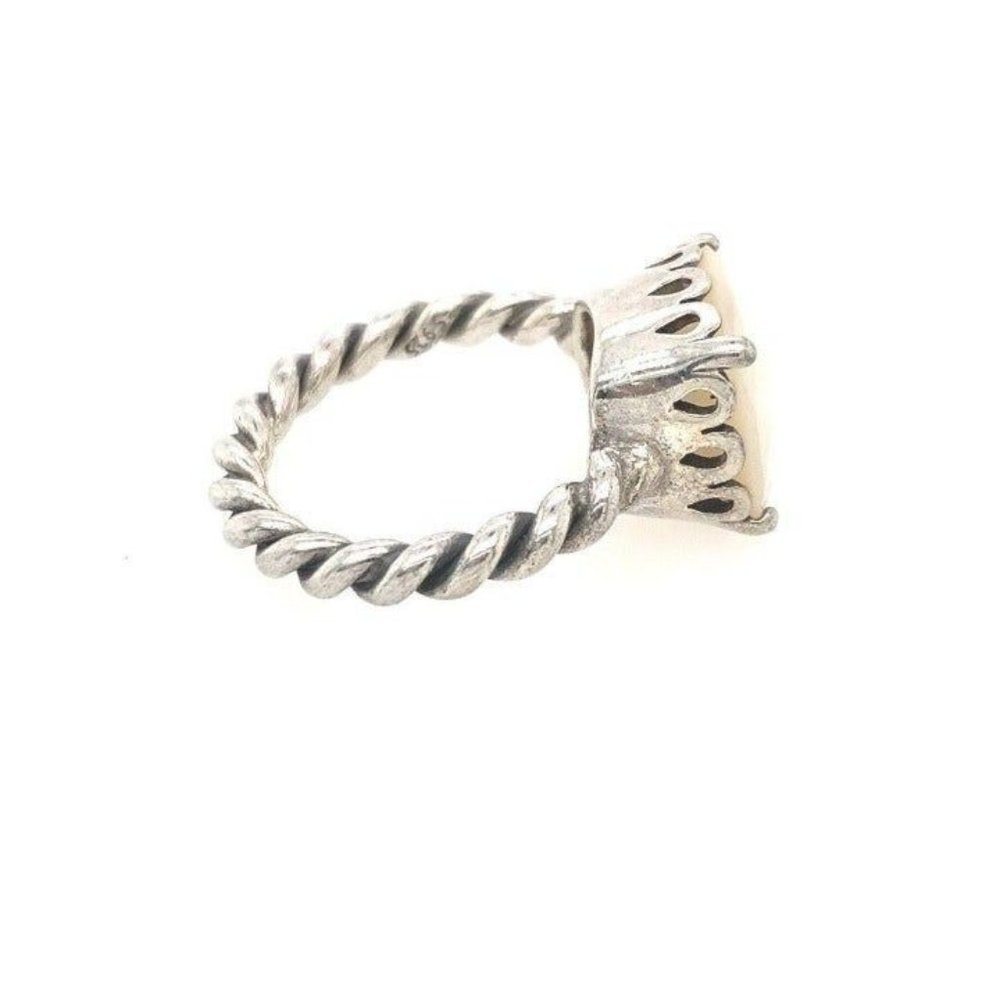 Pandora Mother of Pearl Ring (Retired) - Picture 6 of 8